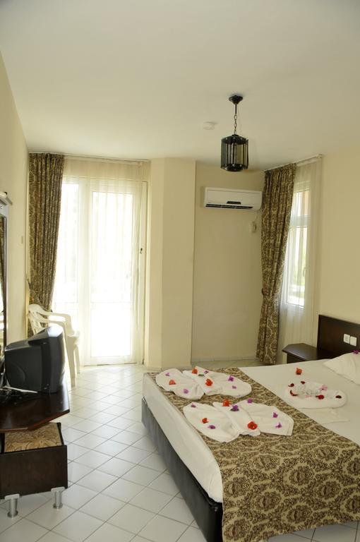 Bariscan Hotel Аланя Екстериор снимка