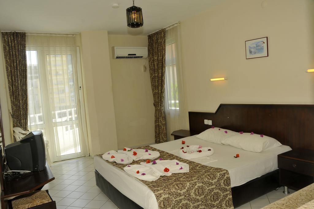 Bariscan Hotel Аланя Екстериор снимка